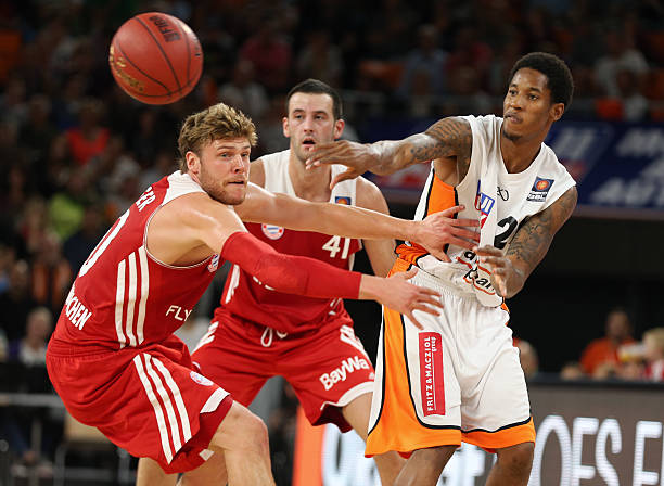 青训带动一 青训带动一