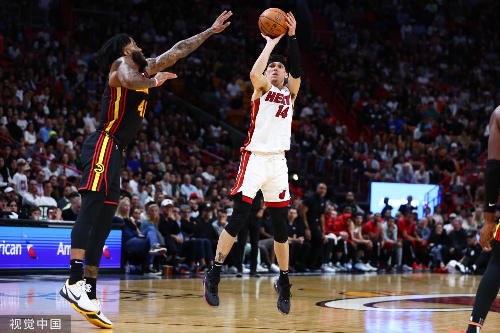 体育德甲：多特客场1-2斯图加特 遭遇两连败