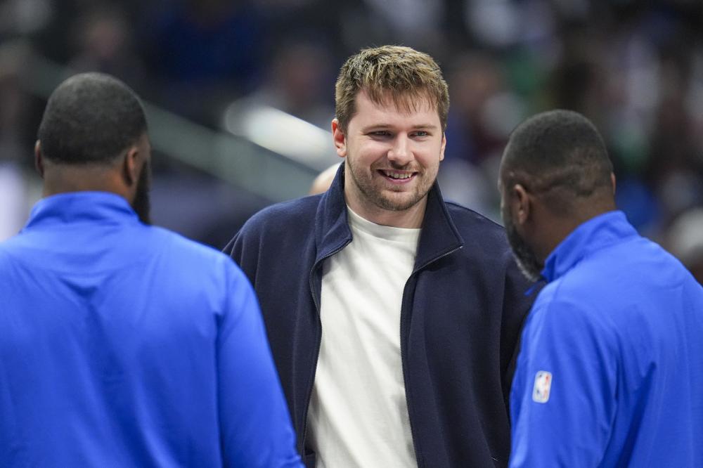 地赛季中 地赛季中