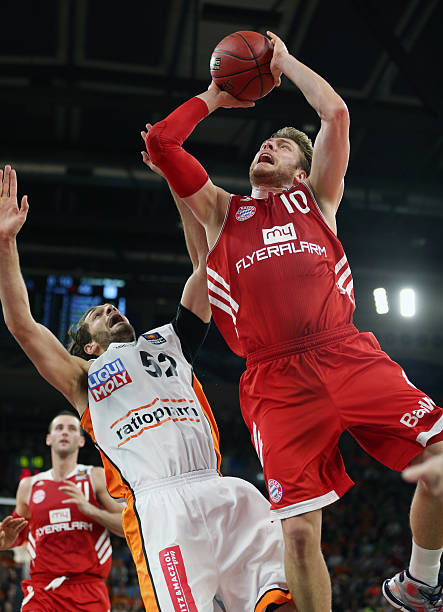 阿古特的四 阿古特的四