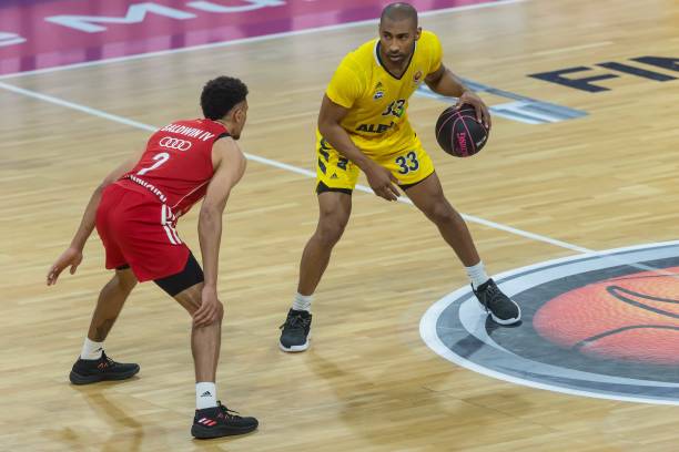 在本次赛事 在本次赛事